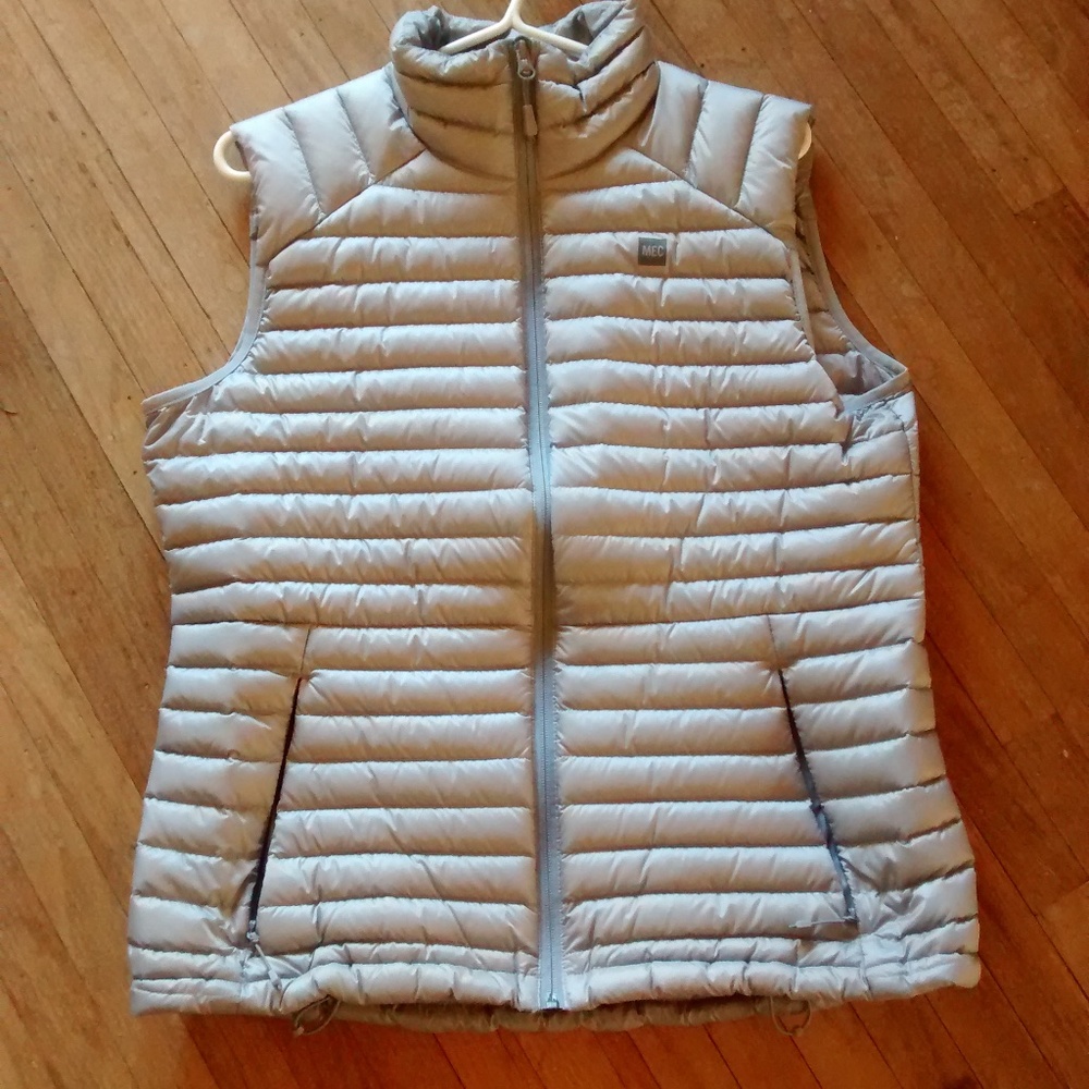 Mec down vest